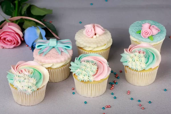 Baby Flower Cupcake