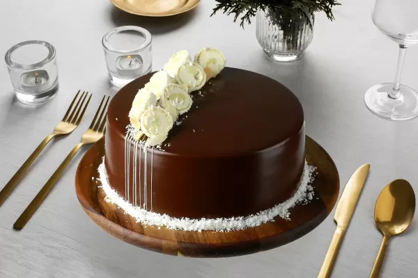 Chocolate Raffaello Cake